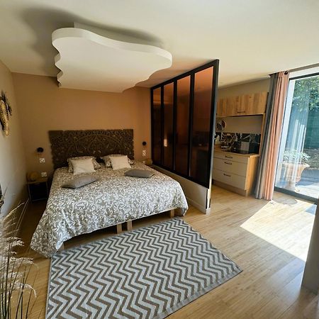 Le Dix - Classic Room - Vallabrix Proche Uzes Екстериор снимка