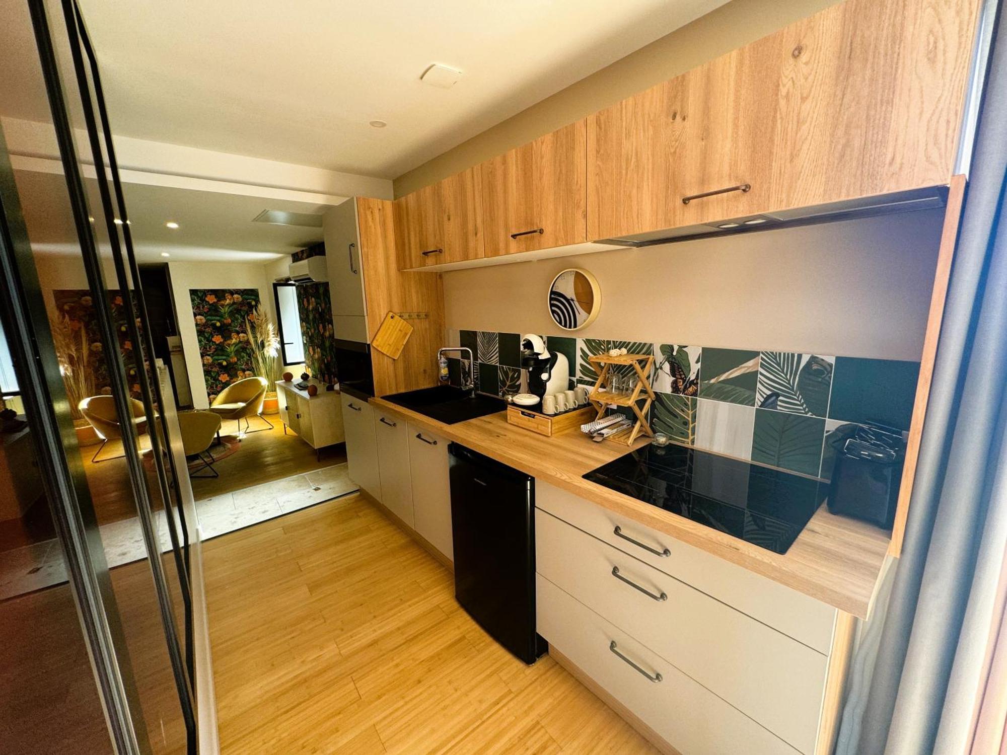 Le Dix - Classic Room - Vallabrix Proche Uzes Екстериор снимка